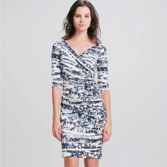 Diane Von Furstenberg 100% silk Bentley SJ three quarter dress size: 6 - Picture 1 of 14